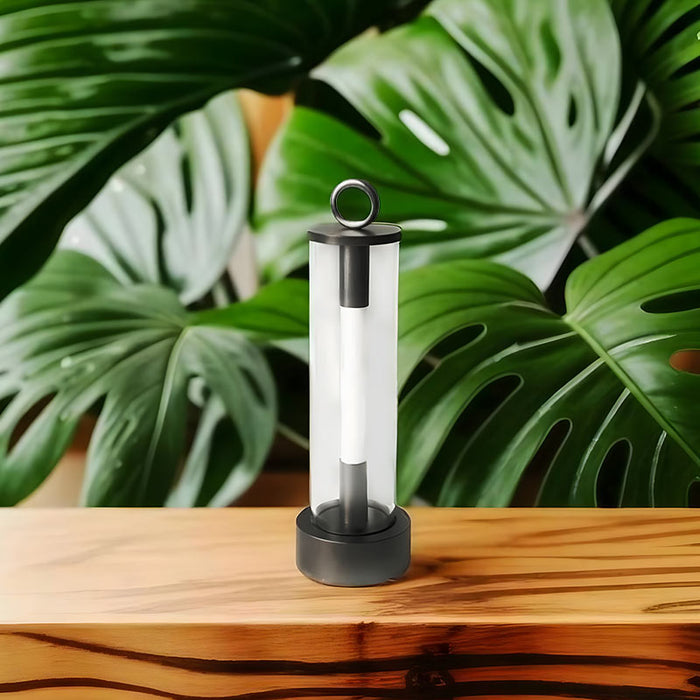 LumiTube - Lampe de table en clair verre moderne