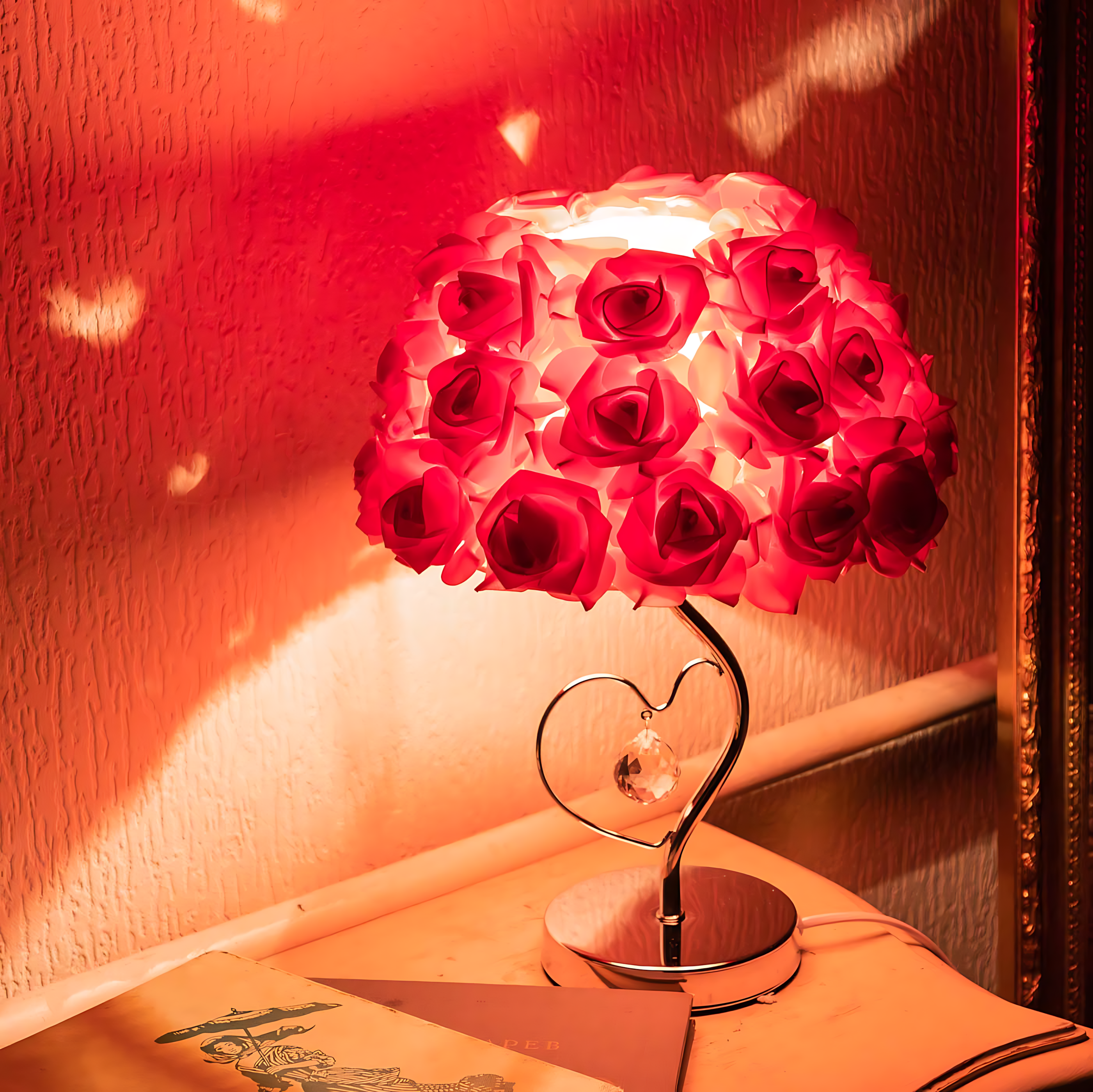 RoseLuxe - Lampe décorative élégante avec support en argent