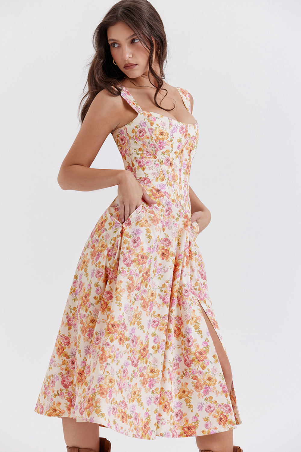 Nicole - Robe midi Sweetheart à bretelles florales