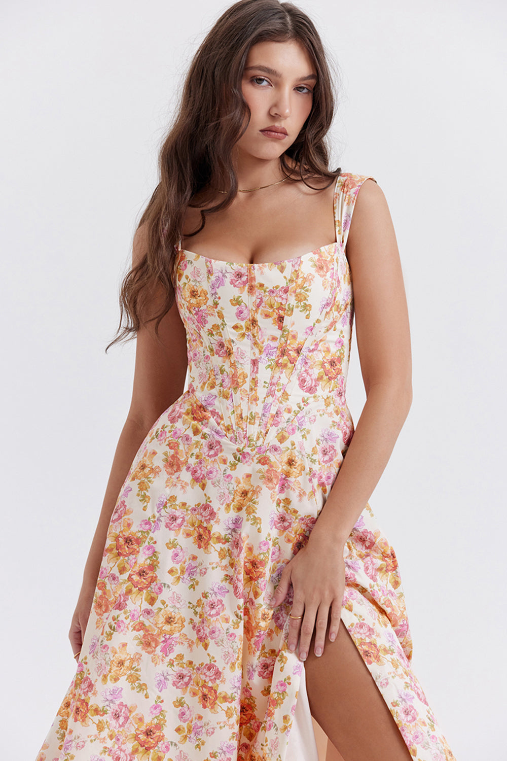 Nicole - Robe midi Sweetheart à bretelles florales
