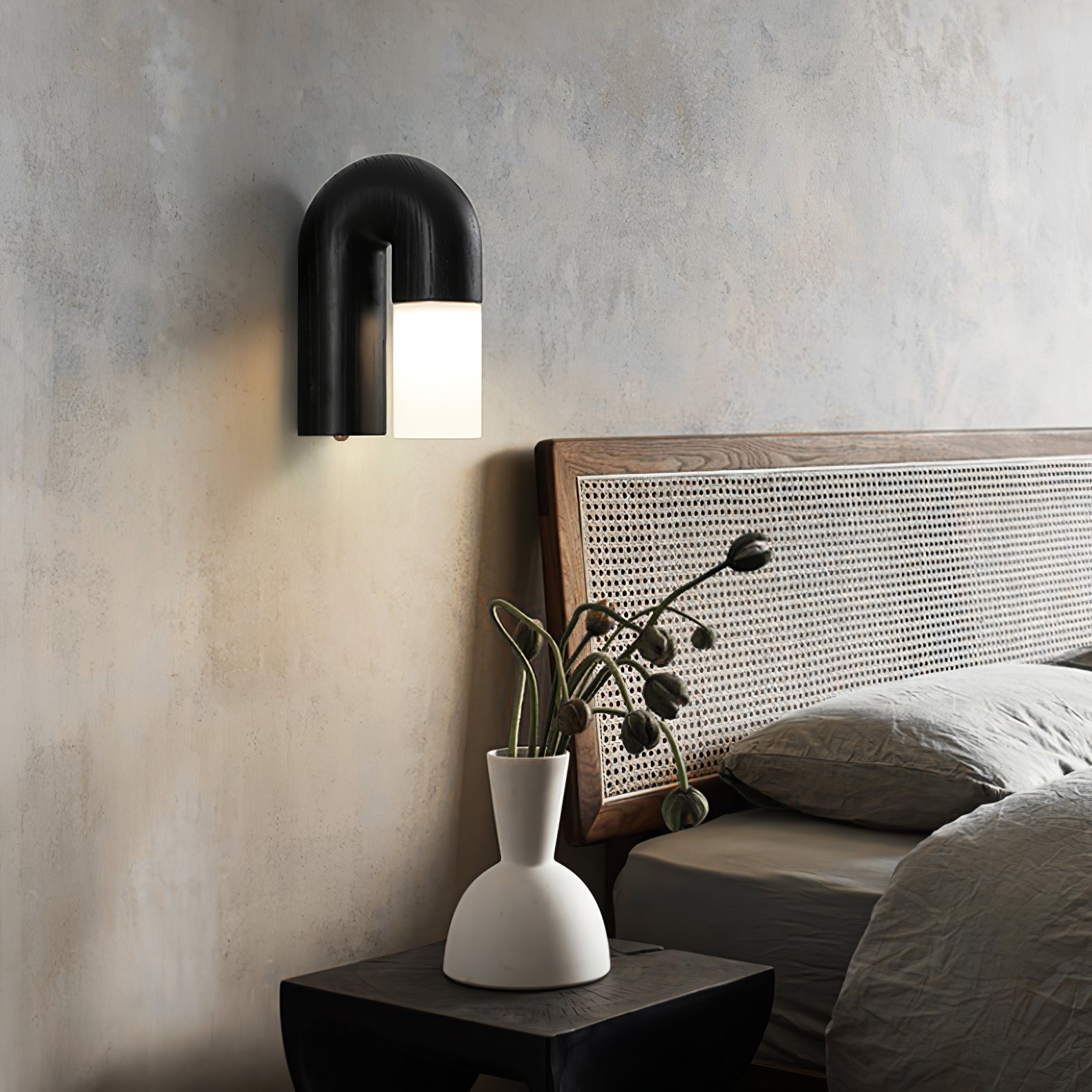 LumeGlow - Belle lampe murale en bois avec diffuseur dépoli