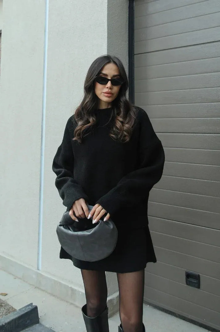 Ensemble de pull tricoté Celeste et jupe courte