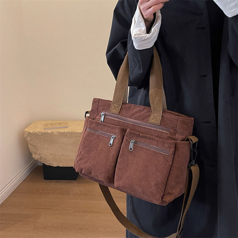 Vanza | Sac en velours côtelé de couleur unie