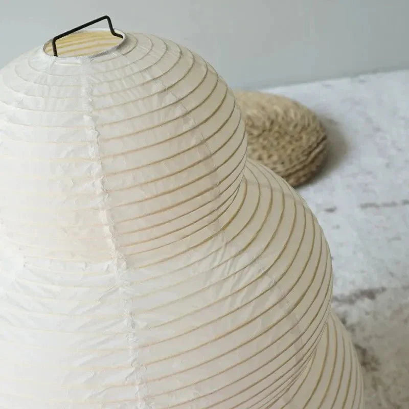 LumiGourd - Lampadaire artistique en papier à trois niveaux
